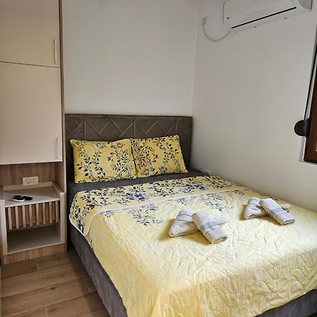 Apartment Vento Di Bocche III Cattaro Esterno foto