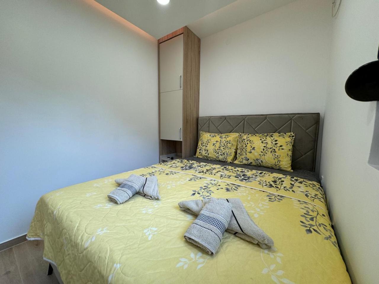 Apartment Vento Di Bocche III Cattaro Esterno foto